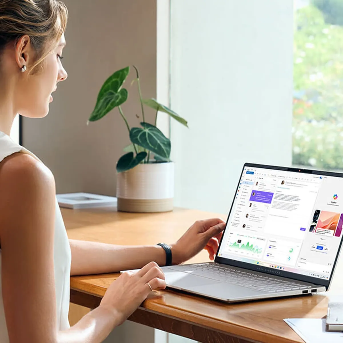 Laptop Asus E1504GA-0